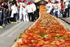 world's longest pizza one use