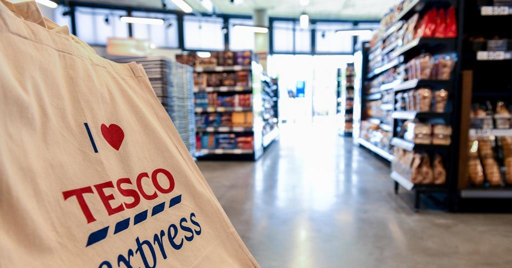 Tesco Supermarket Sign Logo And Slogan Stock Photo  Download Image Now   Tesco Store Supermarket  iStock