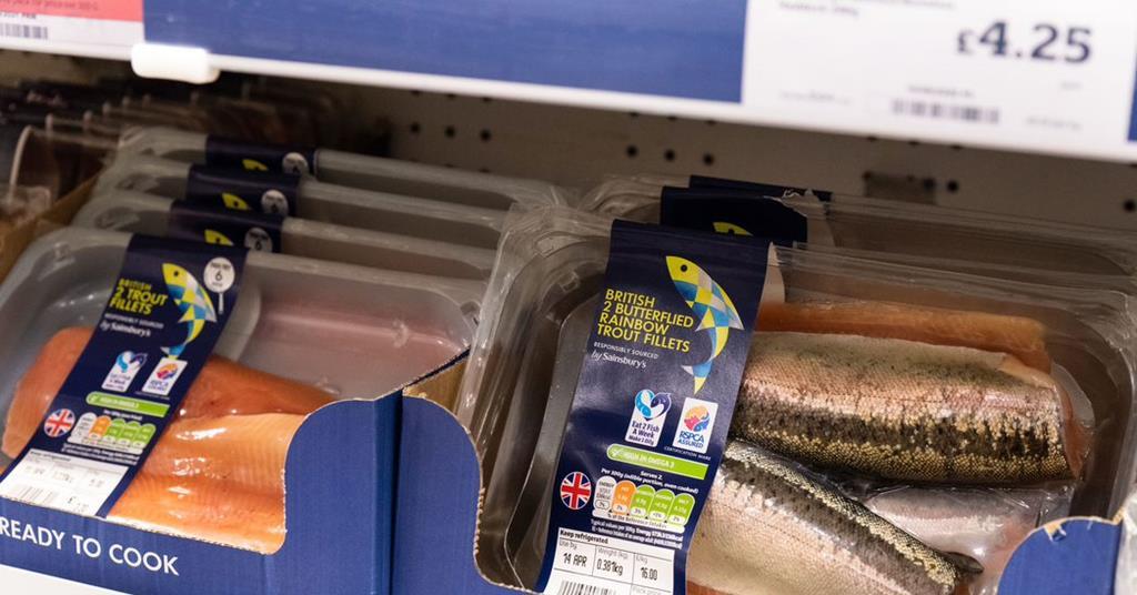 Sainsbury's reusing 'rescued' plastic in strawberry and fish packaging | News - Vimarsana News