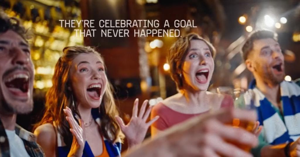 Sneaky snapper facilitates Amstel’s creepy friendship project