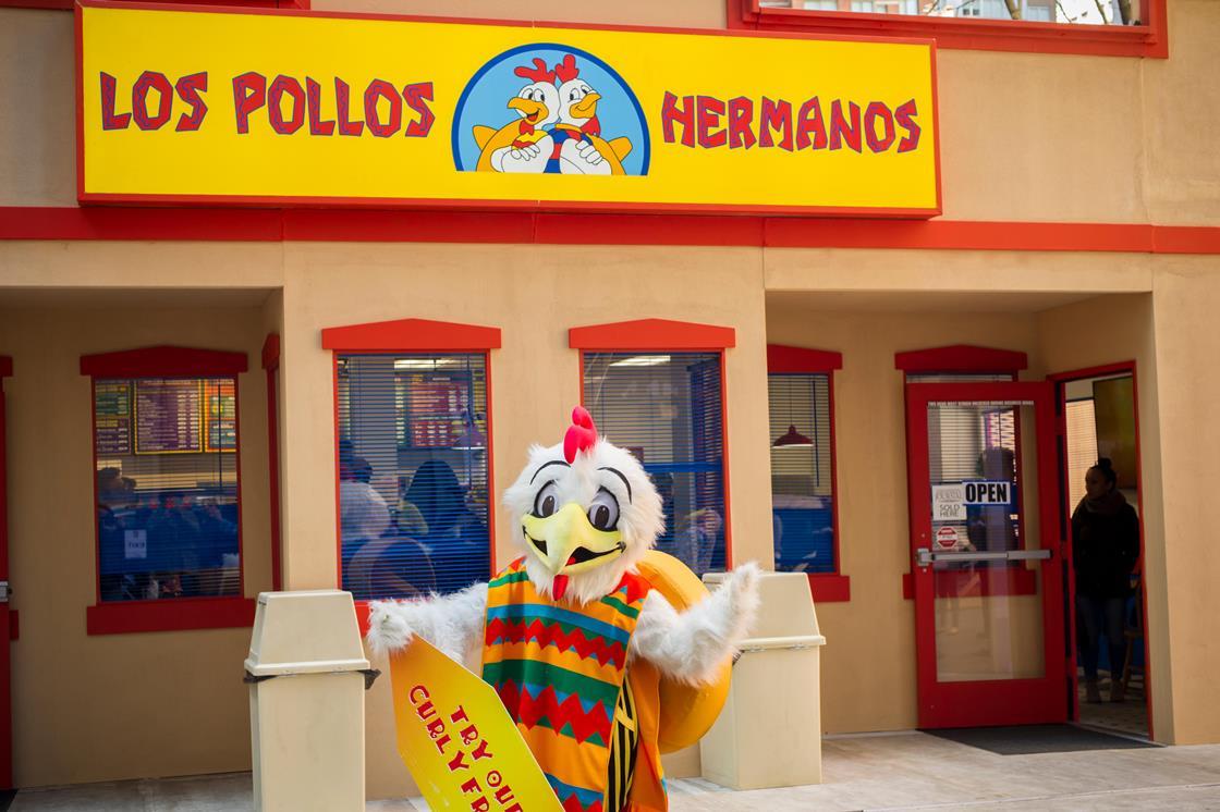 Breaking Bad’s chicken shop Los Pollos Hermanos wins fictional food