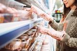 supermarket shopper chicken meat poultry compare aisle