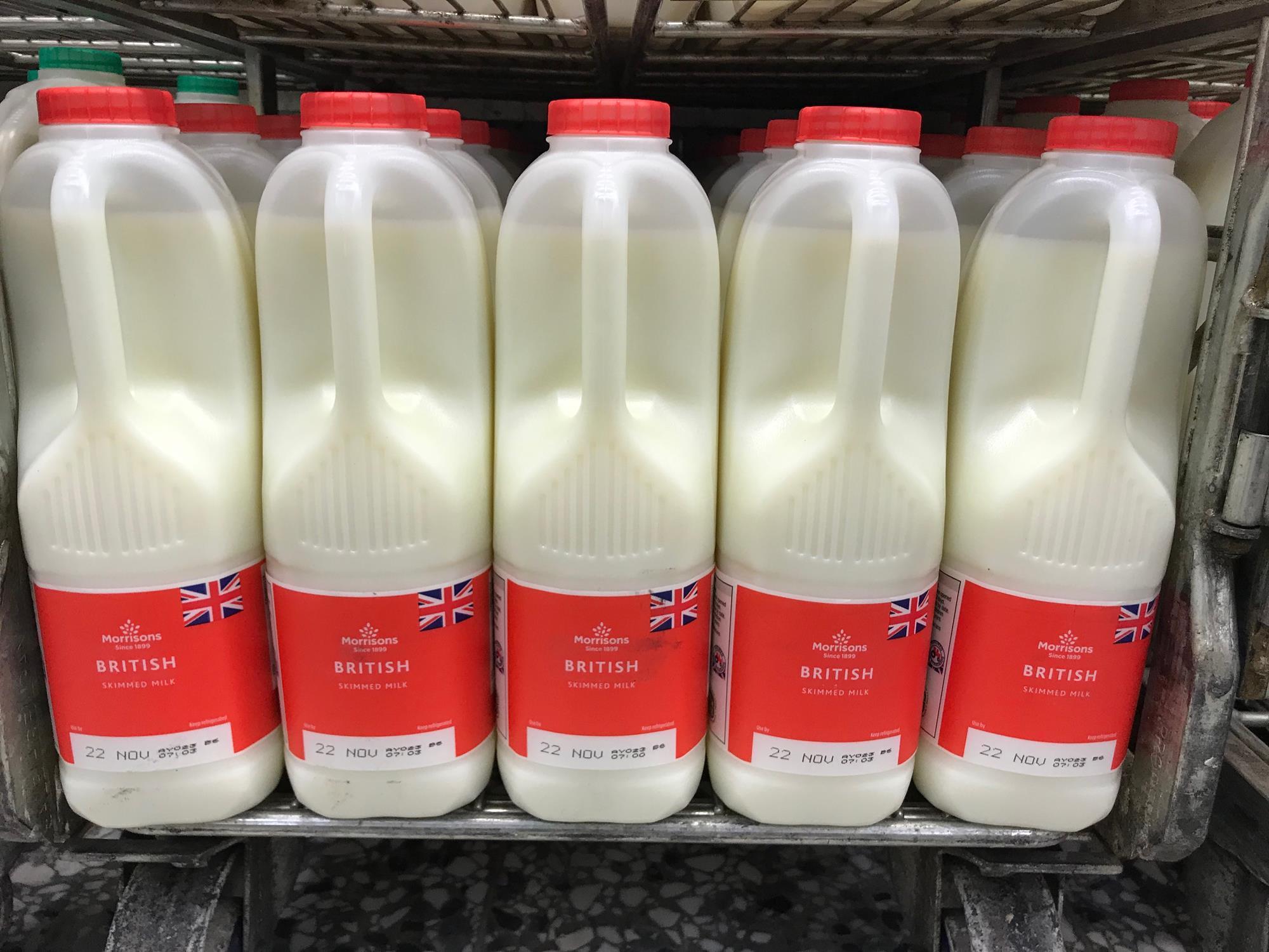 Sainsbury’s milk supplier Tomlinsons Dairies collapses into