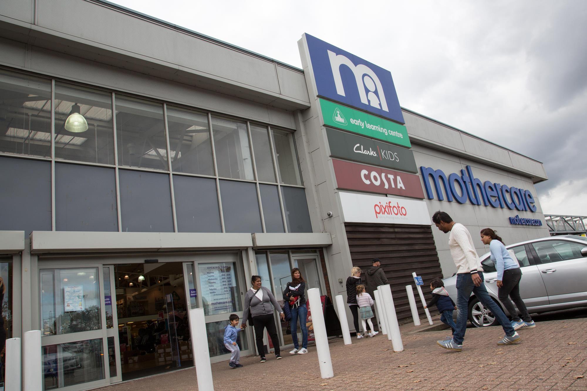 Enfield retail park to be redeveloped for online sellers after M&G sale