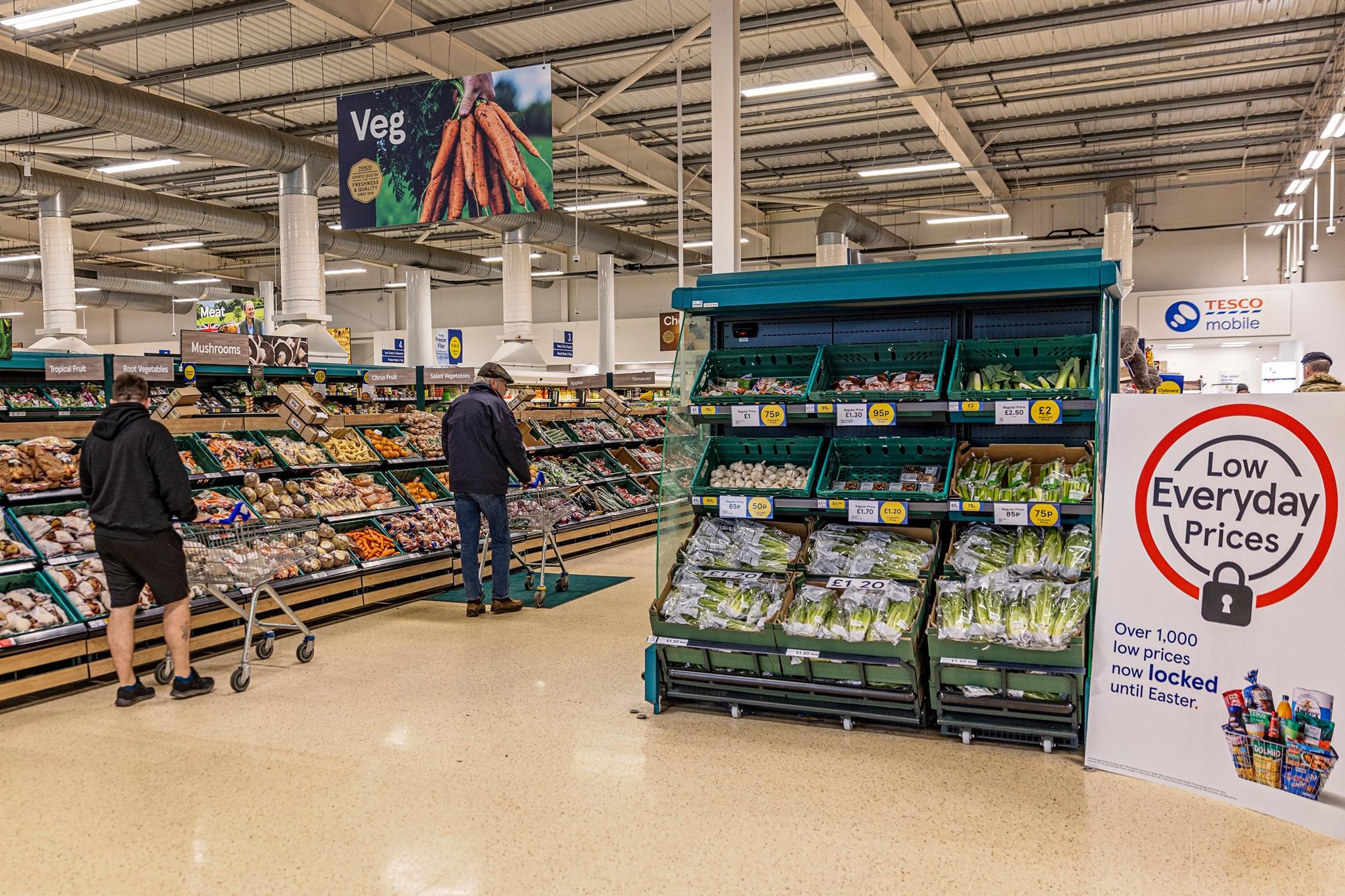 Tesco wins with 'appealing' displays and helpful staff
