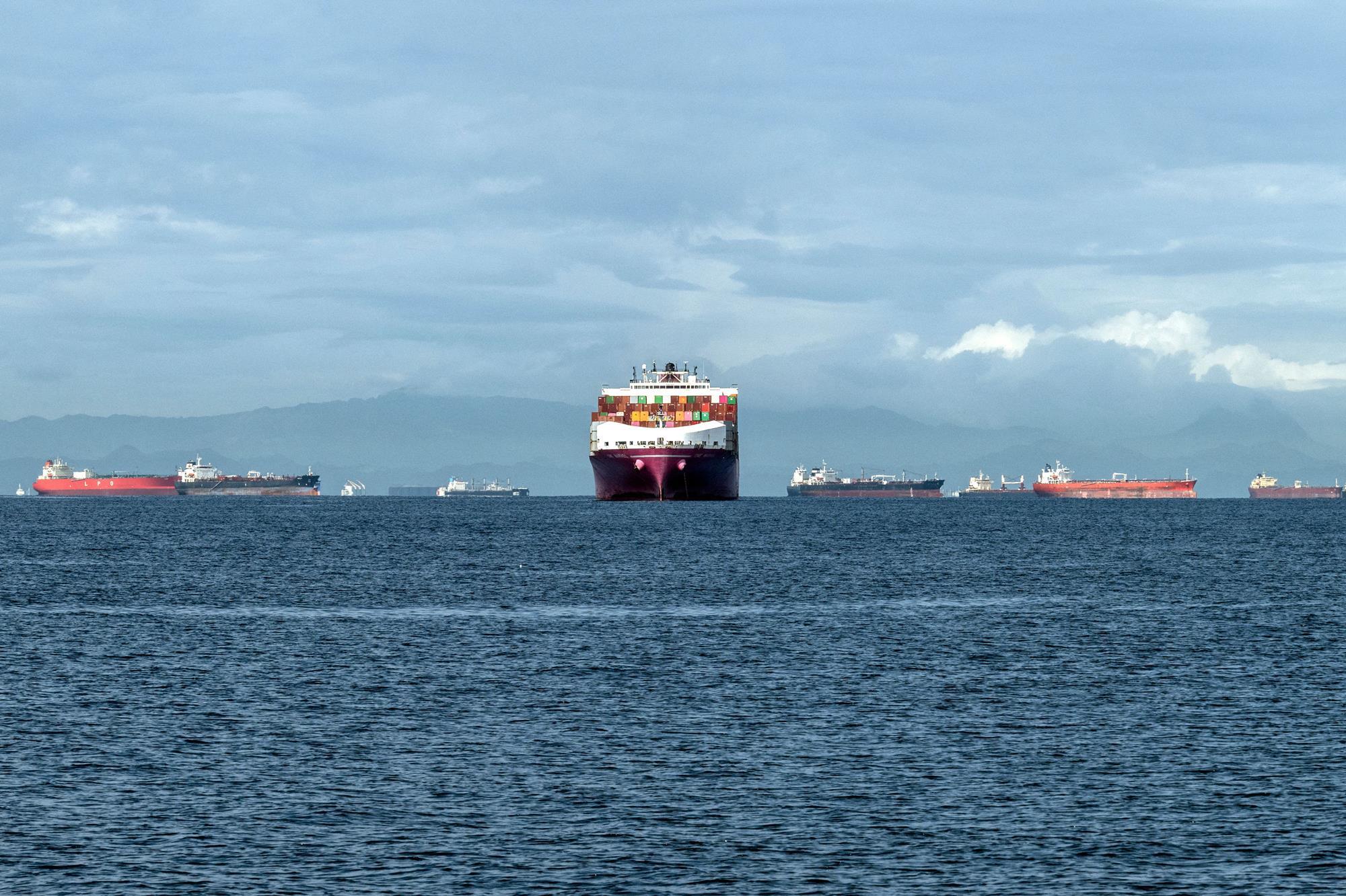 Vessel Characteristics: Ship PACIFIC SPIKE (General Cargo