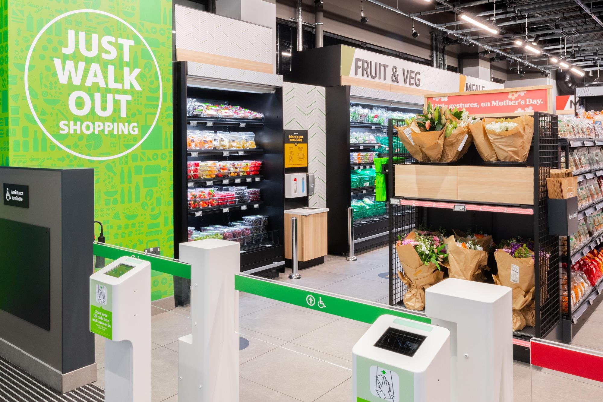 Hands-on:  Fresh grocery stores tease brick-and-mortar retail's  future
