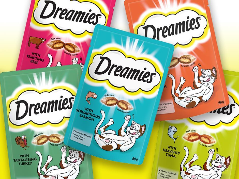 Dreamies cat treats tesco best sale