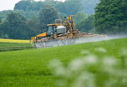 Farming agriculture GettyImages-98434031