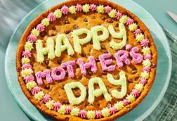 J7285_Giant Mothers Day Cookie Barker_RT