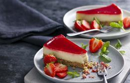 plantkitchen2strawberrycheesecakewedges_147877