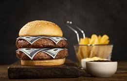 BURGER MONEY GettyImages-1303079422