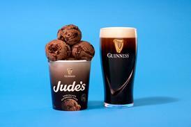 Guinness 460ml lifestyle Shot 1 Main high-res edit 1