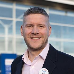 Douglas Currie
