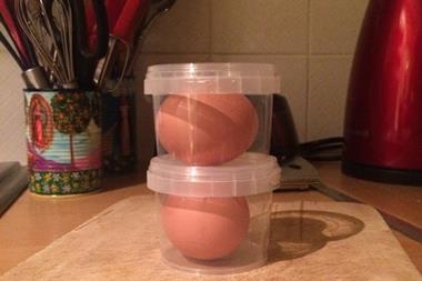 Recipe box egg packaging