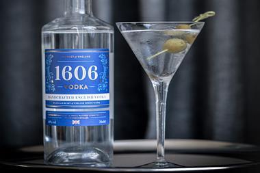 1606 -Gin-Vodka-3143 lr