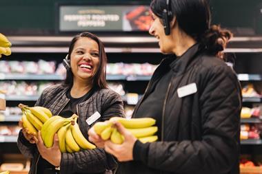 marks and spencer staff worker fruit bananas