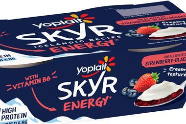 Yoplait SKYR ENERGY Strawberry and Blackcurrant