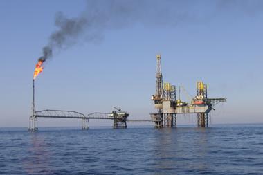 Oil rig in Gulf near Iran GettyImages-172261010