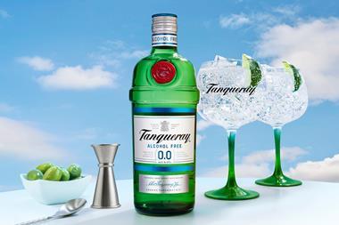 Tanqueray 0.0_Bottle_Serves