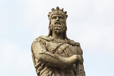 robert the bruce statue one use