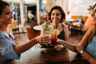 Alcohol low and no cocktails