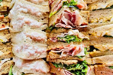 sandwiches food to go lunch