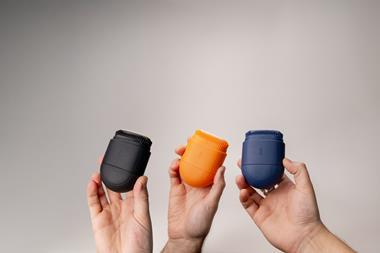 BOB shower applicators