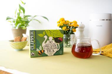 Clipper 80s FT Organic Lifestyle (2) resized