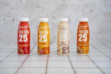 protein25-drink-kitchen-lifestyle-25