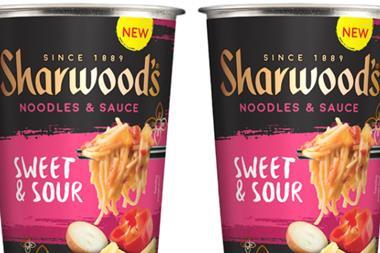 Sharwood's Noodle & Sauce pot - sweet & sour