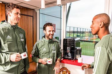 Nemanja Matic, Juan Mata and Ashley Young enjoy Melitta coffee at the AO