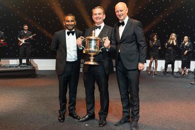 The Grocer Cup - Alex Whitehouse - 260707_thegrocergoldawards_royalalberthall_winnners_020_(Carl Sukonik - www.thevain.co.uk - @thevainphotos)
