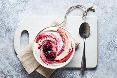 Yoghurt GettyImages-1399627951