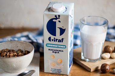 macadamia milk