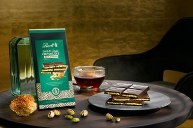 LINDT DUBAI STYLE DARK 1