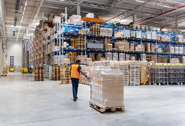 pallet storage warehouse supply chain