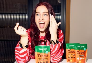 Candy Kittens Treets lifestyle shot