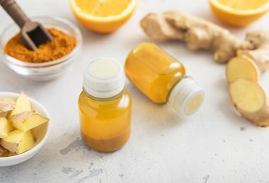 Turmeric juice shot