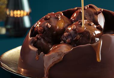 Asda-Christmas-Lookbook-2025-Page-36-Exeptional-Melt-and-Reveal-Dessert