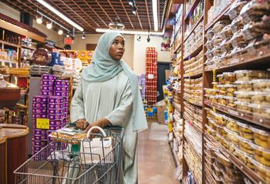 muslim hijabi halal shopper supermarket aisle