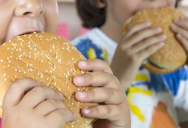 kids children childhoos obesity fat weight health GettyImages-155439837