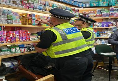 Cambridgeshire - Officers looking at vapes - ii