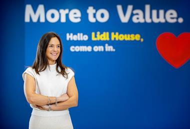 UNP Grocer 47726 Lidl Louise Weise Surbiton005