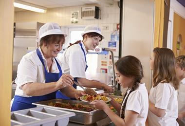 school lunch dinner lady