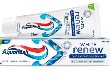 white renew long lasting whitening bic