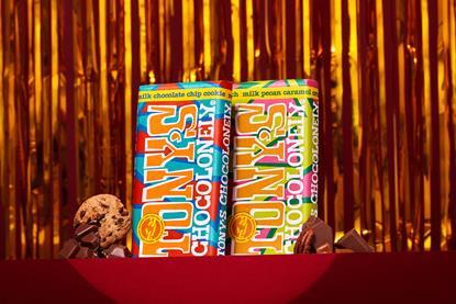 Tony's Independent Bars - Lifestyle Imagery