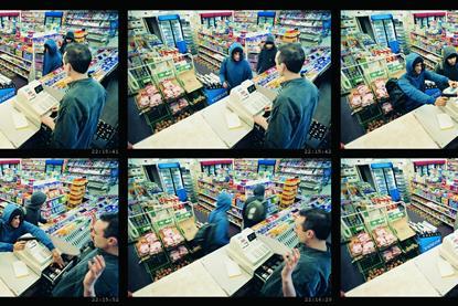 crime shop convinience shoplifting shoplifter steal stealing GettyImages-dv766062