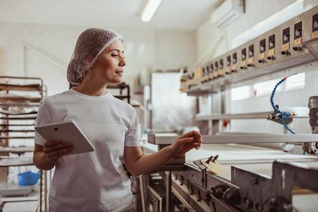 Bakery manufacture GettyImages-2192044443