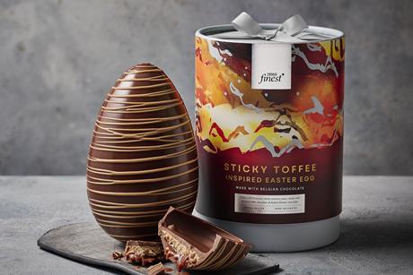 TESCO_BRAND_SPRING_EASTER26_80196_97315563_TescoFinestShowStopperStickyToffeePuddingEgg (2)